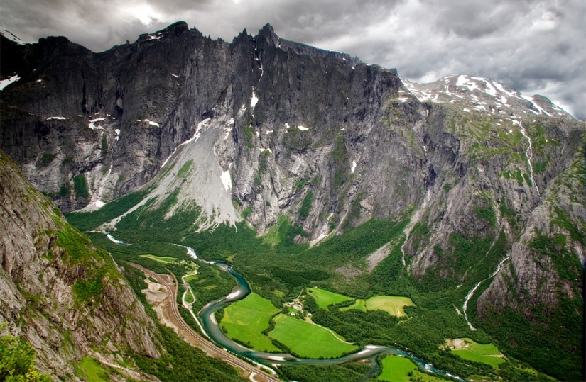 The Troll Wall is part of the mountain massif Trolltindene in the Romsdalen valley on the Norwegian west coast